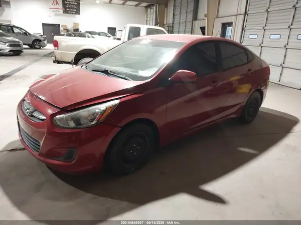 KMHCT4AE1HU376096 2017 HYUNDAI ACCENT - Image 2