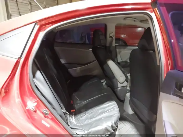 KMHCT4AE1HU376096 2017 HYUNDAI ACCENT - Image 8