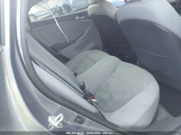 KMHCT4AE2GU006371 2016 HYUNDAI ACCENT - Image 8