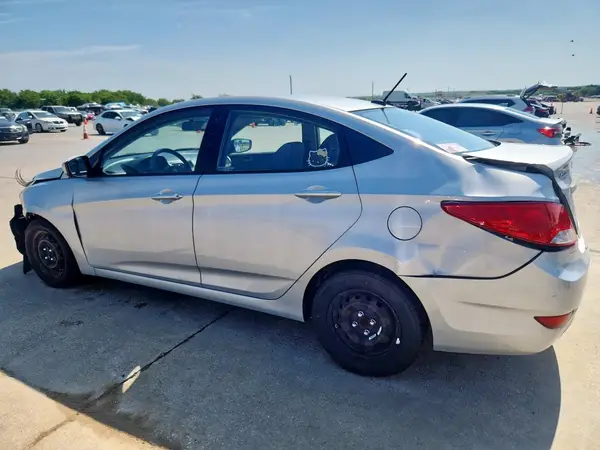 KMHCT4AE2GU057384 2016 HYUNDAI ACCENT - Image 2