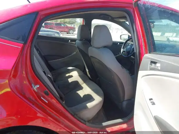KMHCT4AE2GU059586 2016 HYUNDAI ACCENT - Image 8