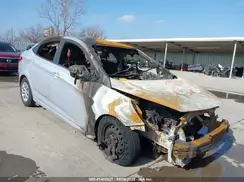KMHCT4AE2GU073360 2016 HYUNDAI ACCENT