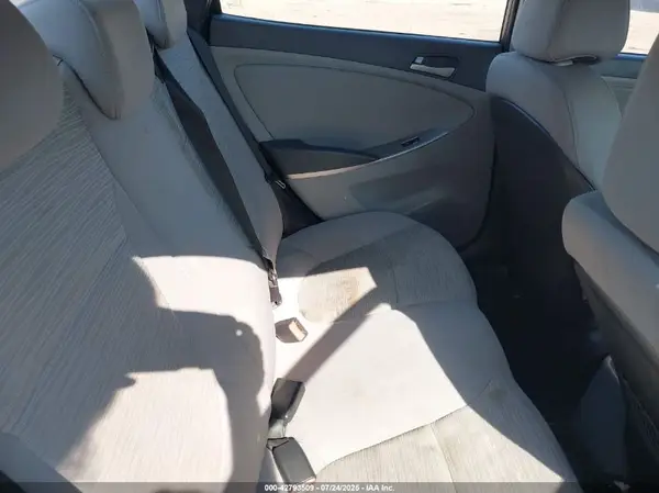 KMHCT4AE2GU102405 2016 HYUNDAI ACCENT - Image 8