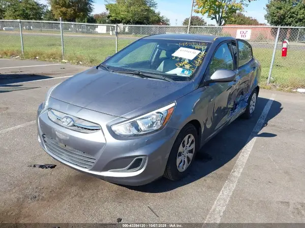 KMHCT4AE2GU107135 2016 HYUNDAI ACCENT - Image 2