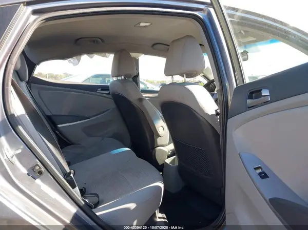 KMHCT4AE2GU107135 2016 HYUNDAI ACCENT - Image 8