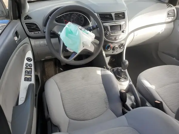 KMHCT4AE2GU117888 2016 HYUNDAI ACCENT - Image 8