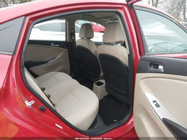 KMHCT4AE2GU120788 2016 HYUNDAI ACCENT - Image 8