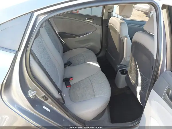 KMHCT4AE2GU124257 2016 HYUNDAI ACCENT - Image 8