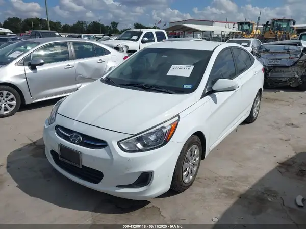 KMHCT4AE2GU144136 2016 HYUNDAI ACCENT - Image 2