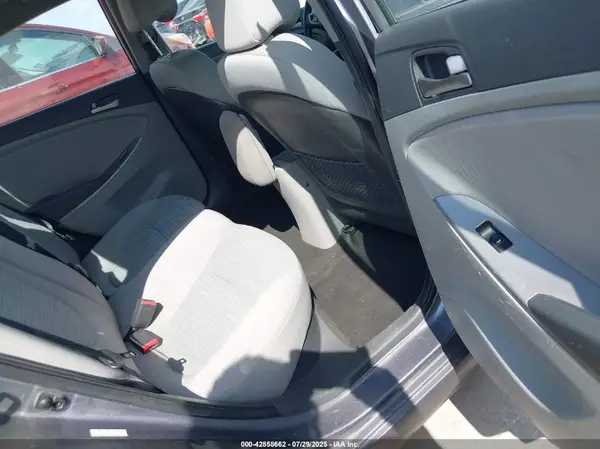KMHCT4AE2GU167058 2016 HYUNDAI ACCENT - Image 8