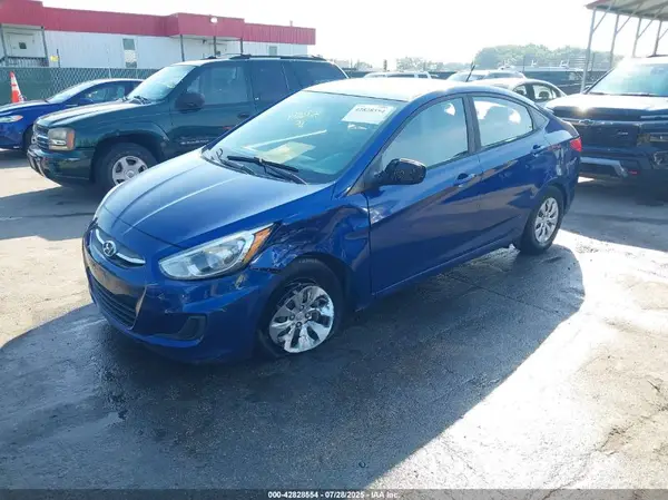 KMHCT4AE2GU947626 2016 HYUNDAI ACCENT - Image 2