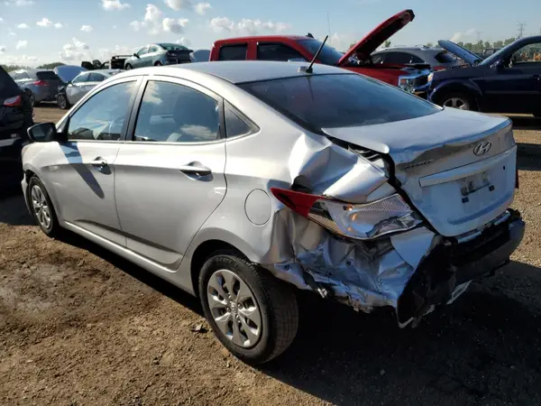 KMHCT4AE2GU952115 2016 HYUNDAI ACCENT - Image 2