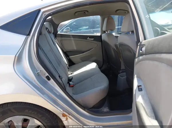 KMHCT4AE2GU961882 2016 HYUNDAI ACCENT - Image 8