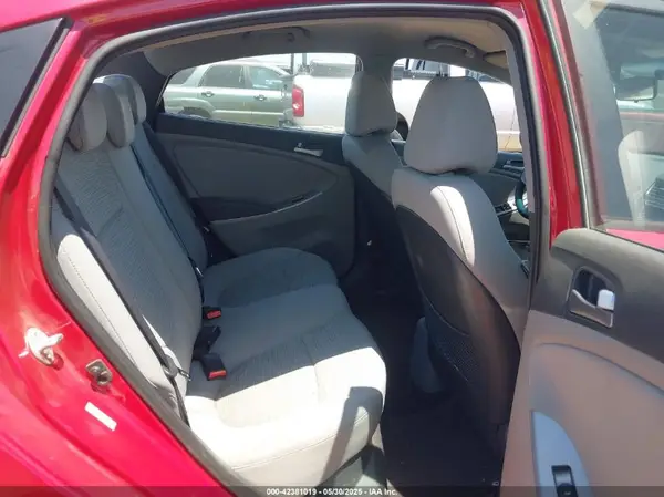 KMHCT4AE2GU967813 2016 HYUNDAI ACCENT - Image 8