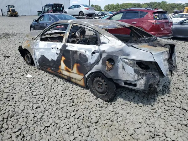 KMHCT4AE2GU968203 2016 HYUNDAI ACCENT - Image 2