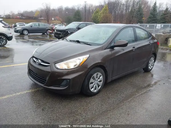 KMHCT4AE2GU984546 2016 HYUNDAI ACCENT - Image 2