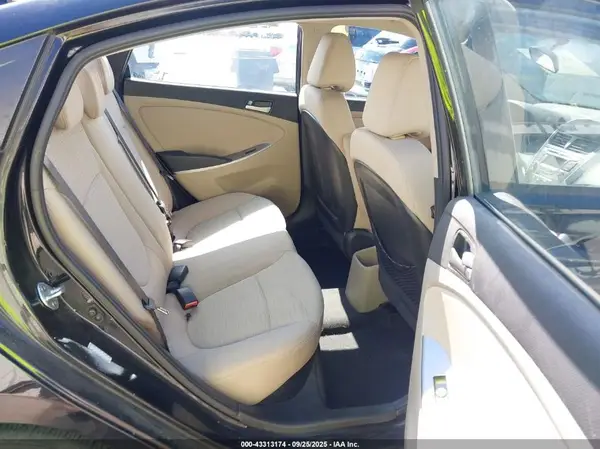 KMHCT4AE2GU989231 2016 HYUNDAI ACCENT - Image 8