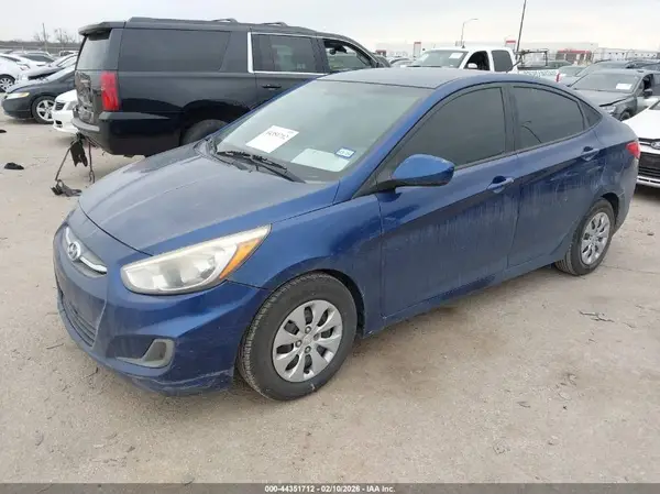 KMHCT4AE2GU990430 2016 HYUNDAI ACCENT - Image 2