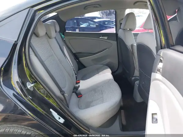 KMHCT4AE2HU173069 2017 HYUNDAI ACCENT - Image 8