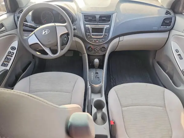 KMHCT4AE2HU176022 2017 HYUNDAI ACCENT - Image 8
