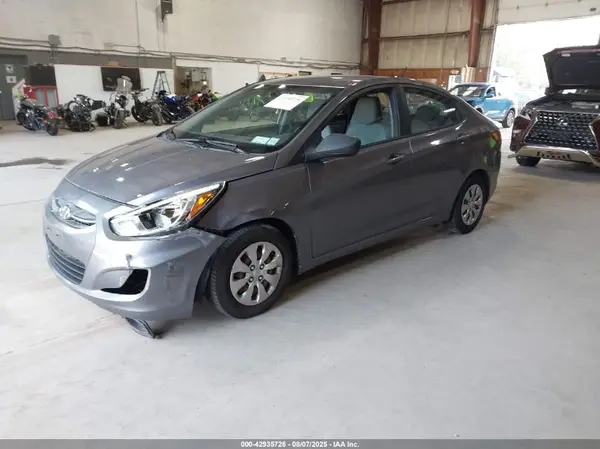 KMHCT4AE2HU176277 2017 HYUNDAI ACCENT - Image 2