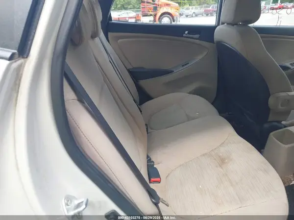 KMHCT4AE2HU195198 2017 HYUNDAI ACCENT - Image 8
