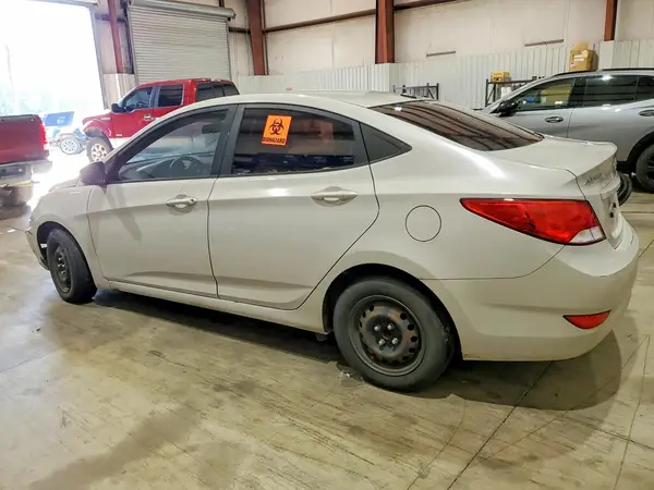 KMHCT4AE2HU202893 2017 HYUNDAI ACCENT - Image 2