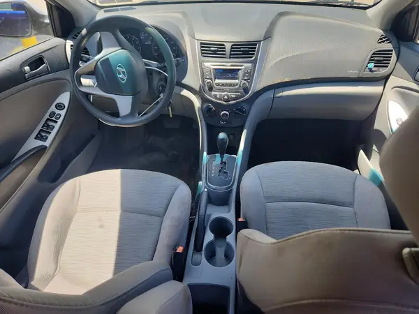 KMHCT4AE2HU215532 2017 HYUNDAI ACCENT - Image 8