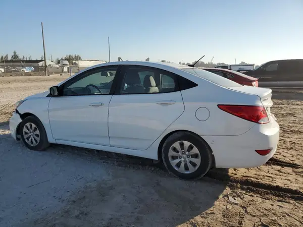 KMHCT4AE2HU221363 2017 HYUNDAI ACCENT - Image 2