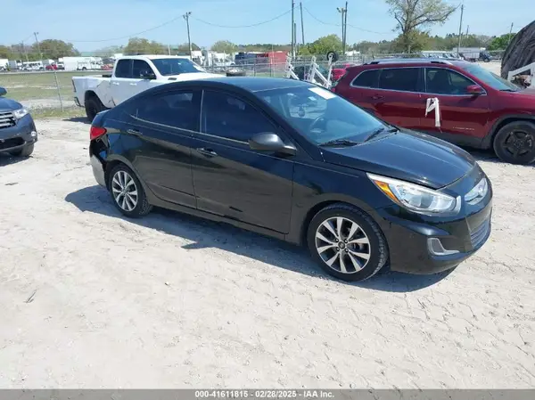 KMHCT4AE2HU225056 2017 HYUNDAI ACCENT - Image 1