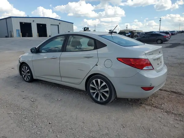 KMHCT4AE2HU225834 2017 HYUNDAI ACCENT - Image 2