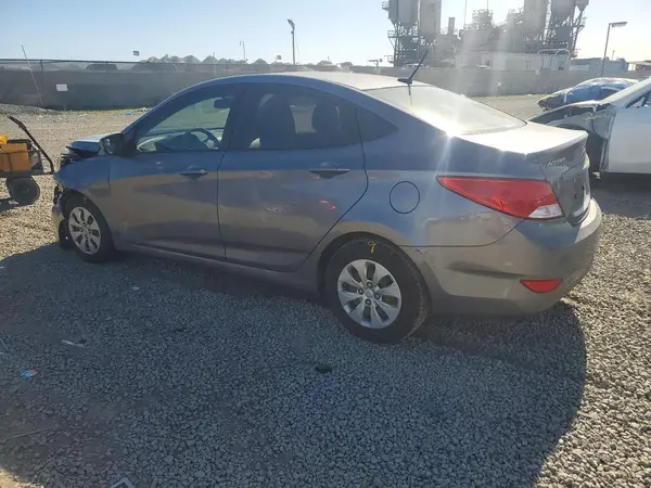 KMHCT4AE2HU235182 2017 HYUNDAI ACCENT - Image 2
