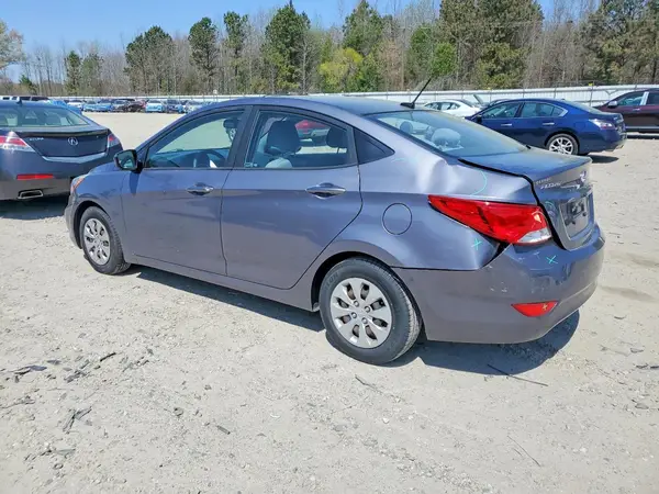 KMHCT4AE2HU242830 2017 HYUNDAI ACCENT - Image 2