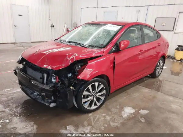 KMHCT4AE2HU247719 2017 HYUNDAI ACCENT - Image 2
