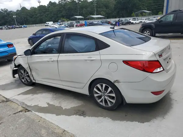 KMHCT4AE2HU265329 2017 HYUNDAI ACCENT - Image 2