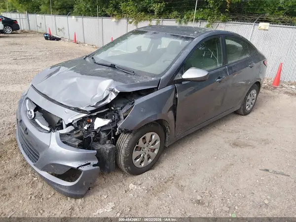 KMHCT4AE2HU269686 2017 HYUNDAI ACCENT - Image 2
