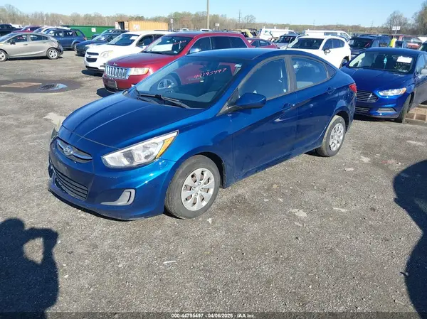 KMHCT4AE2HU275763 2017 HYUNDAI ACCENT - Image 2