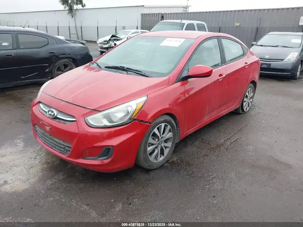 KMHCT4AE2HU279358 2017 HYUNDAI ACCENT - Image 2