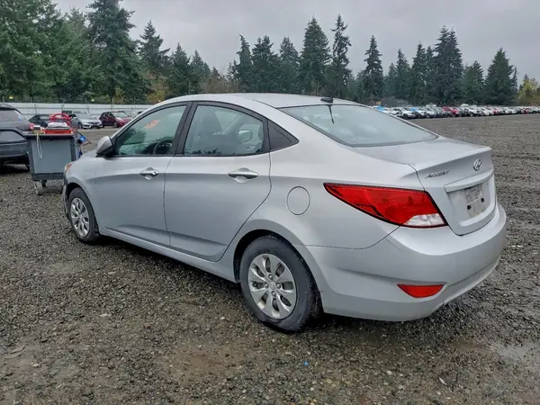 KMHCT4AE2HU281854 2017 HYUNDAI ACCENT - Image 2