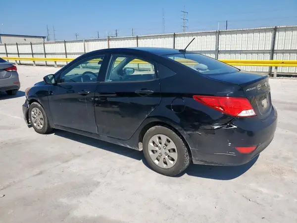 KMHCT4AE2HU281921 2017 HYUNDAI ACCENT - Image 2