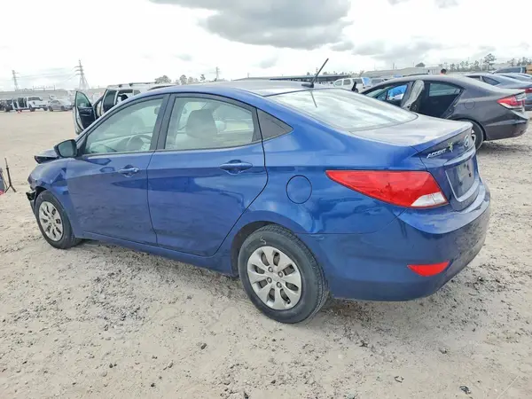 KMHCT4AE2HU287945 2017 HYUNDAI ACCENT - Image 2