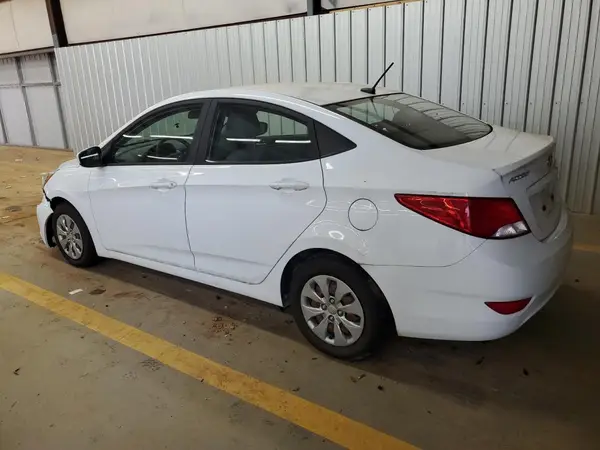 KMHCT4AE2HU291879 2017 HYUNDAI ACCENT - Image 2