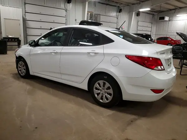 KMHCT4AE2HU294605 2017 HYUNDAI ACCENT - Image 2