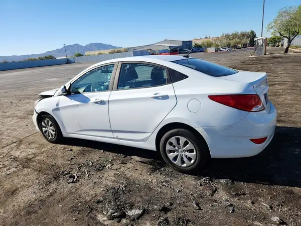 KMHCT4AE2HU314691 2017 HYUNDAI ACCENT - Image 2