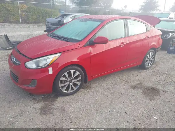 KMHCT4AE2HU326758 2017 HYUNDAI ACCENT - Image 2