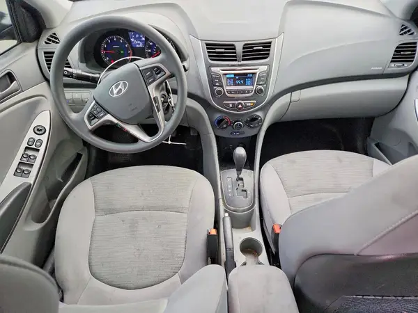 KMHCT4AE2HU330423 2017 HYUNDAI ACCENT - Image 8