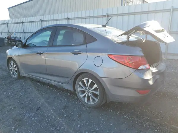 KMHCT4AE2HU331216 2017 HYUNDAI ACCENT - Image 2