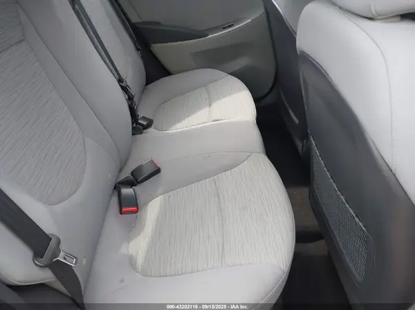 KMHCT4AE2HU336285 2017 HYUNDAI ACCENT - Image 8
