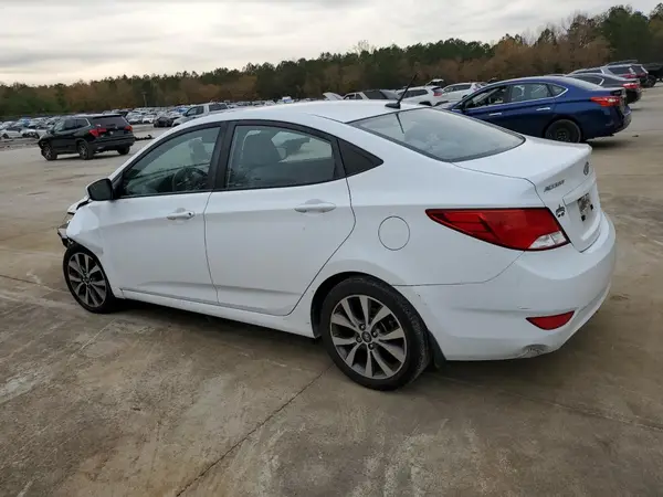 KMHCT4AE2HU337694 2017 HYUNDAI ACCENT - Image 2