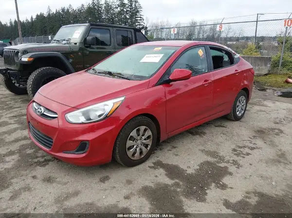 KMHCT4AE2HU338327 2017 HYUNDAI ACCENT - Image 2